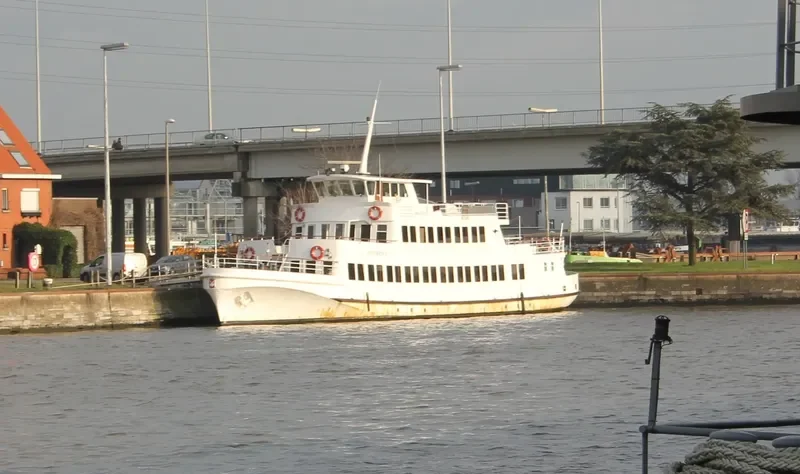 ANTVERPIA Passenger Ship IMO 7646059 photo 5
