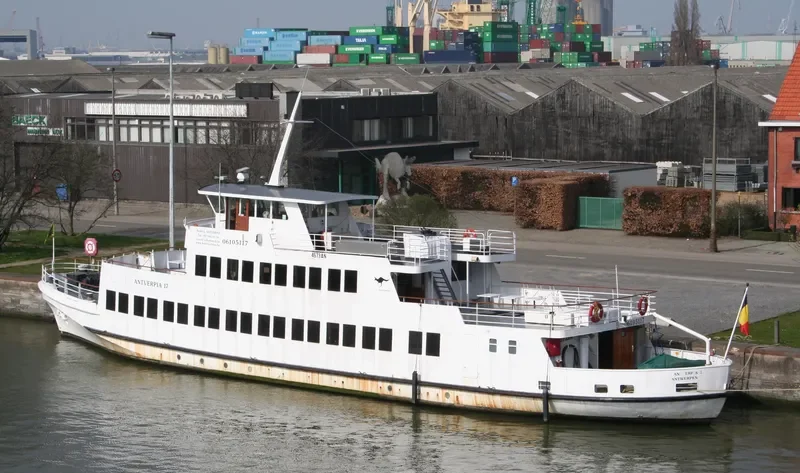 ANTVERPIA Passenger Ship IMO 7646059 photo 8