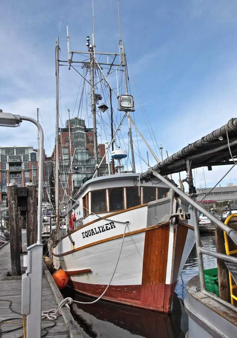 EQUALIZER Fishing Vessel IMO 7647338 photo 3