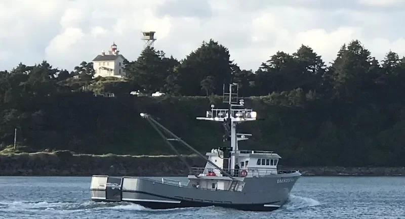 B.J.THOMAS Fishing Vessel IMO 7647778 photo 4
