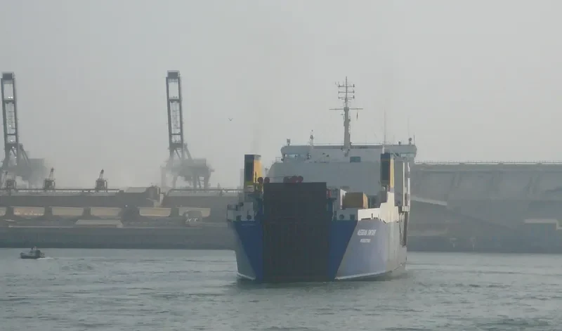 AEGEAN FANTASY Ro-Ro IMO 7700049 photo 10