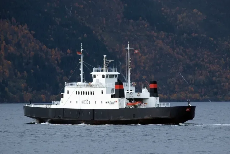 EID Ro-Ro IMO 7700403 photo 7
