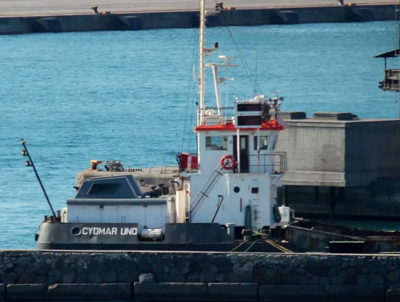 CYOMAR UNO General Cargo IMO 7702695 photo 3
