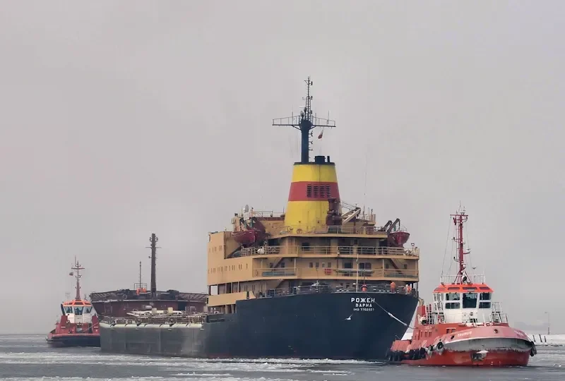 ROJEN Bulk Carrier IMO 7702827 photo 4
