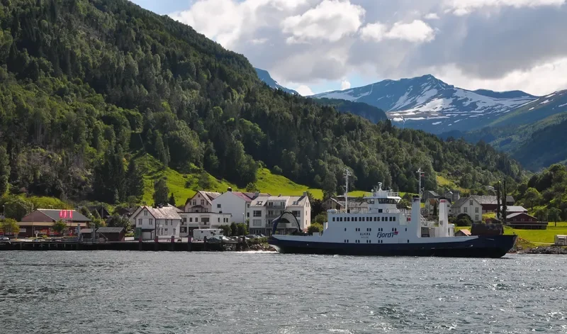 AUKRA Ro-Ro IMO 7704631 photo 7