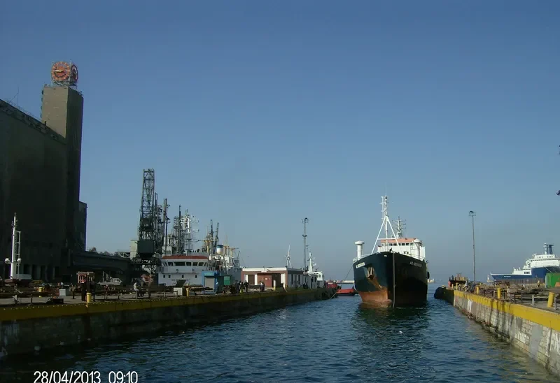 AGIOS GEORGIOS General Cargo IMO 7708417 photo 5