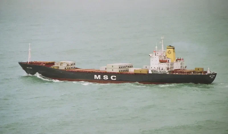 MSC LUCIA Container Ship IMO 7708754 photo 2