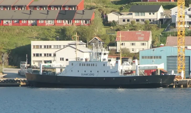 SUNNFJORD Ro-Ro IMO 7710501 photo 3