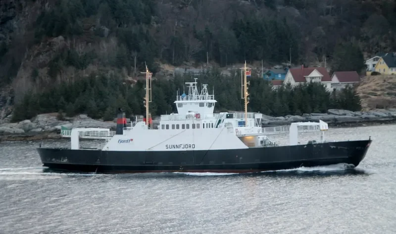 SUNNFJORD Ro-Ro IMO 7710501 photo 4
