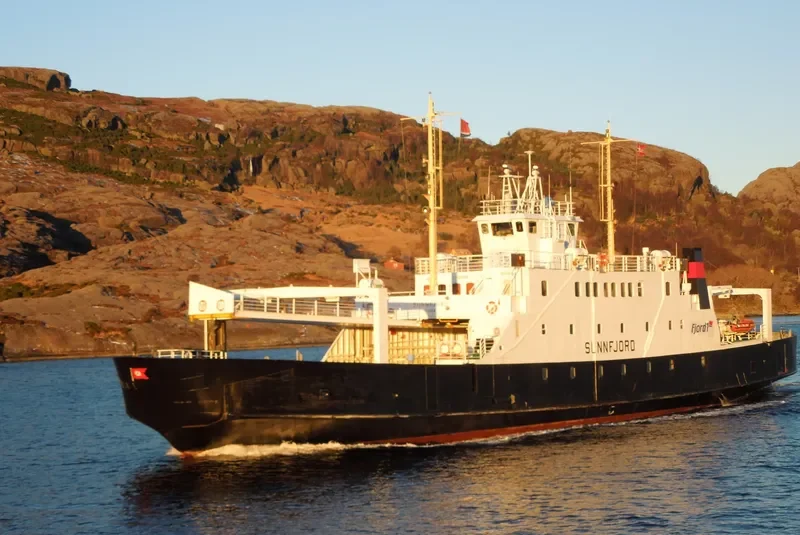 SUNNFJORD Ro-Ro IMO 7710501 photo 6