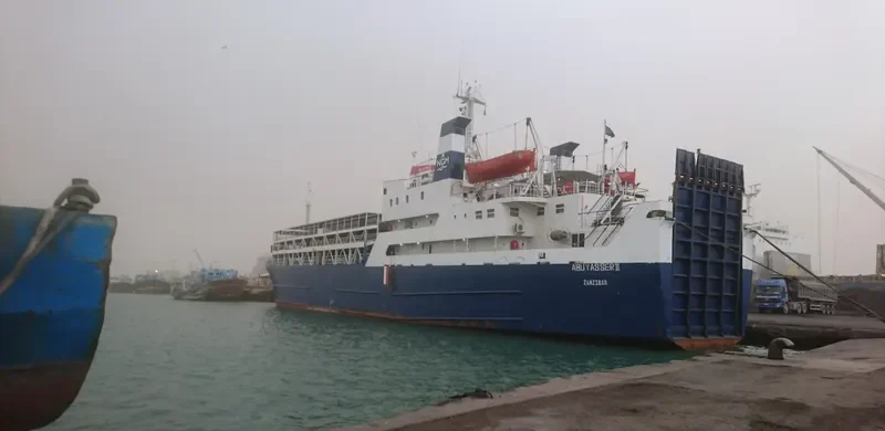 ABU YASSER II Ro-Ro IMO 7712585 photo 3