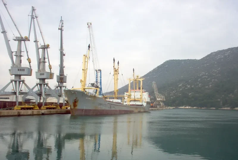 NAFTOBULK III General Cargo IMO 7713436 photo 6