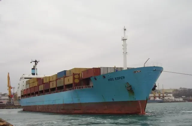 MSC KOPER Container Ship IMO 7714351 photo 2