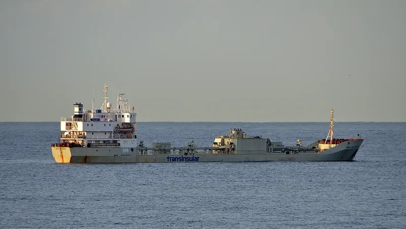 CEMENT TRADER General Cargo IMO 7716763 photo 6