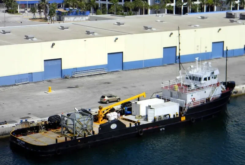 MOLLEJA LAKE Offshore Vessel IMO 7716842 photo 2