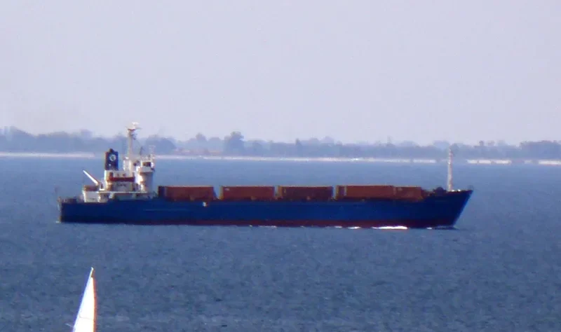 KORMORAN Container Ship IMO 7722619 photo 2