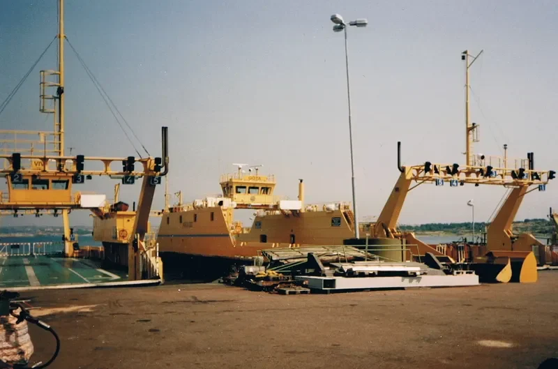 VIVI Passenger Ship IMO 7723584 photo 7