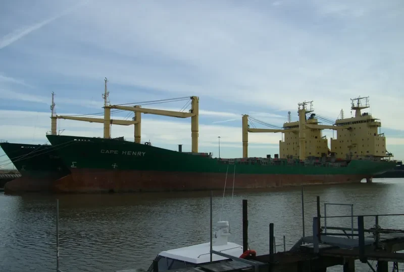 CAPE HENRY General Cargo IMO 7724083 photo 6