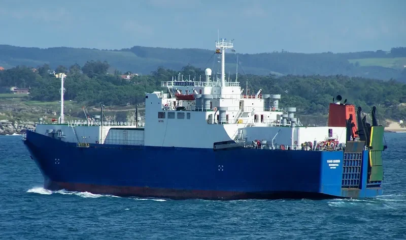 VANS QUEEN Ro-Ro IMO 7727683