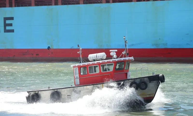 ANNA R Crew Boat IMO 7730642 photo 2