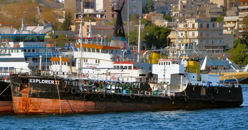 EXPLORER II Tanker IMO 7731452 photo 4