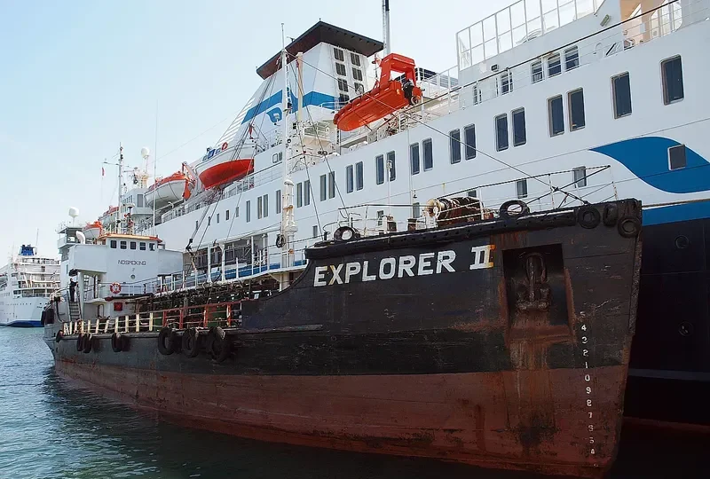 EXPLORER II Tanker IMO 7731452 photo 9
