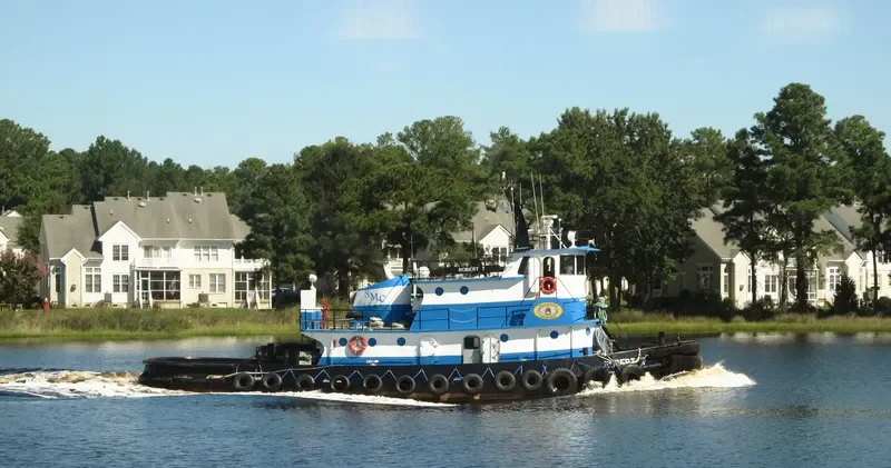 ROBERT T Tug Boat IMO 7738981