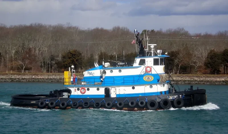 ROBERT T Tug Boat IMO 7738981 photo 3