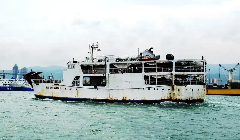 VG RORO II Passenger Ship IMO 7740233 photo 2