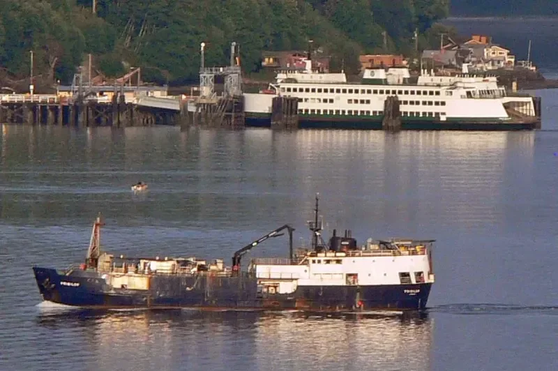 PRIBILOF General Cargo IMO 7742023 photo 2