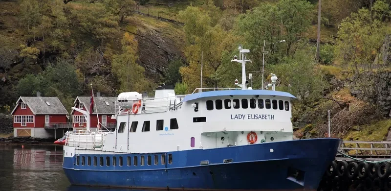 LADY ELISABETH Passenger Ship IMO 7742695 photo 3