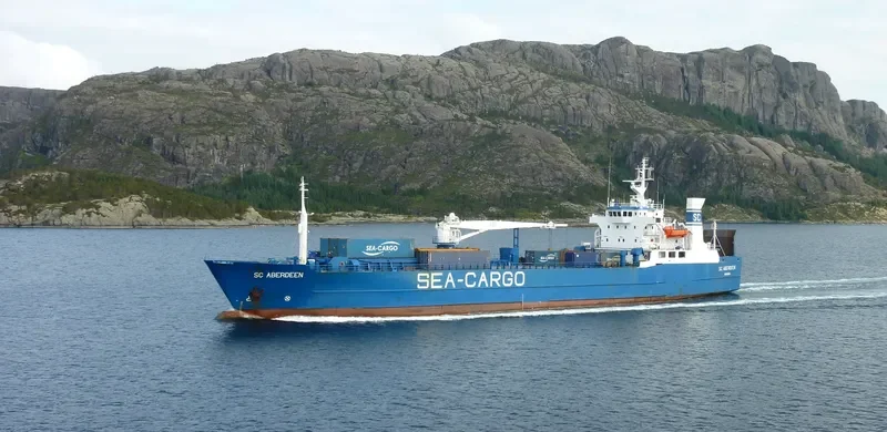 ABERDEEN Ro-Ro IMO 7800540 photo 3