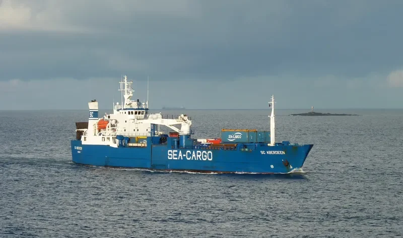 ABERDEEN Ro-Ro IMO 7800540 photo 4