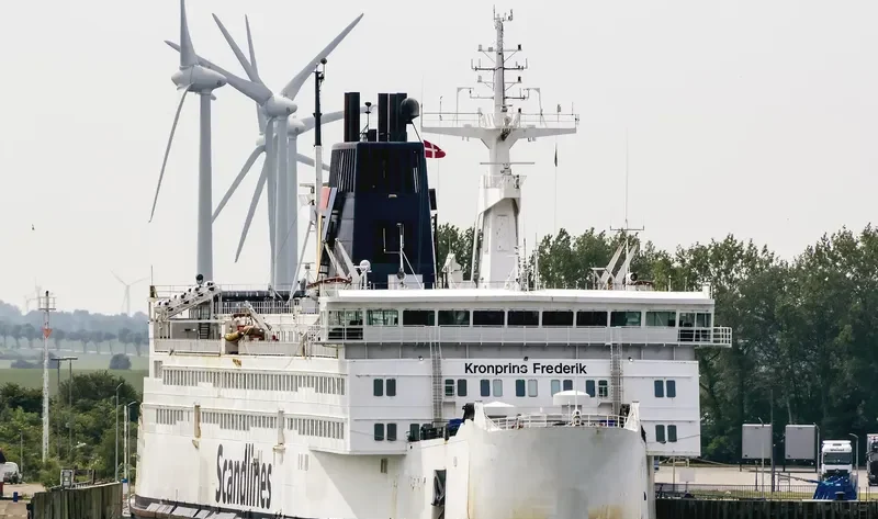 KRONPRINS FREDERIK Ro-Ro IMO 7803205 photo 2