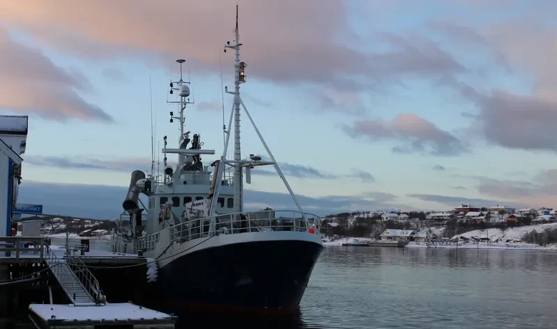 GANTHI Fishing Vessel IMO 7805148 photo 4