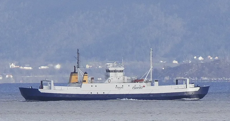 BJORNSUND Ro-Ro IMO 7805215 photo 4