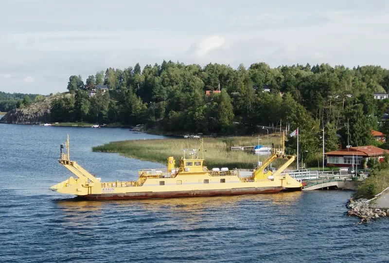 KARIN Passenger Vessel IMO 7806051 photo 7