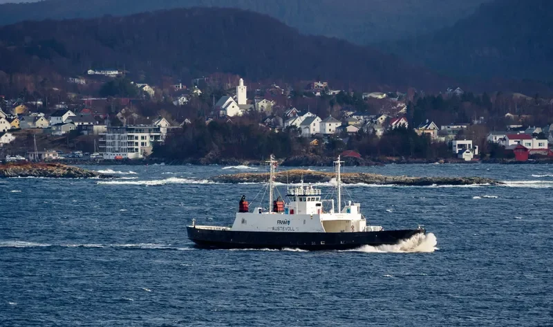 AUSTEVOLL Ro-Ro IMO 7812529 photo 2