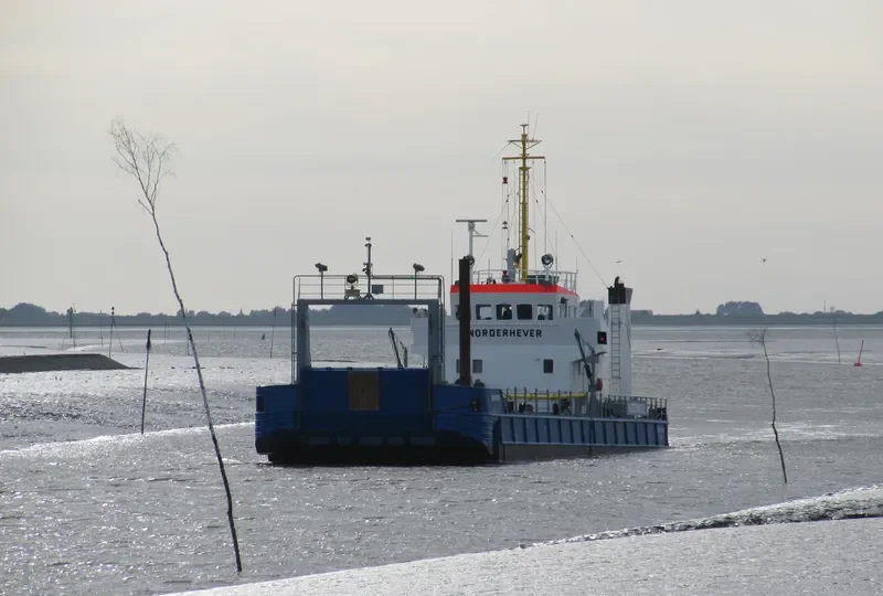 NORDERHEVER General Cargo IMO 7812737 photo 4