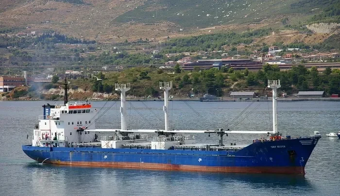 SALY REEFER General Cargo IMO 7813925 photo 6