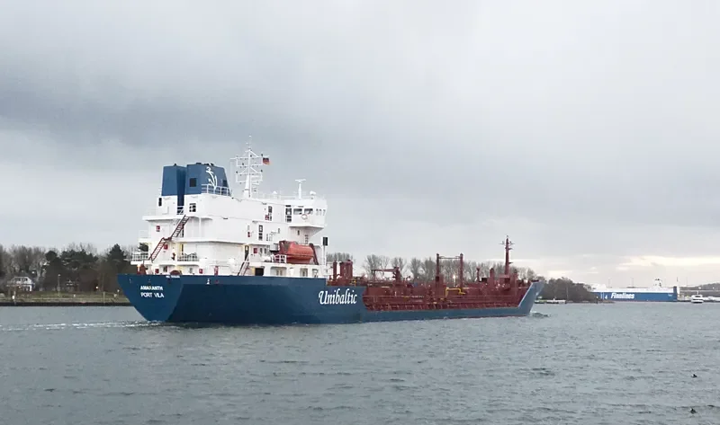 PABLO IV Tanker IMO 7816484 photo 3