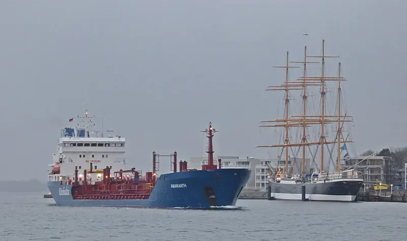 PABLO IV Tanker IMO 7816484 photo 5