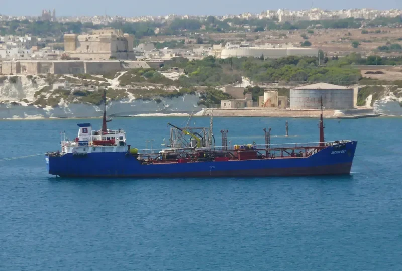 OBUNO Tanker IMO 7816850 photo 3
