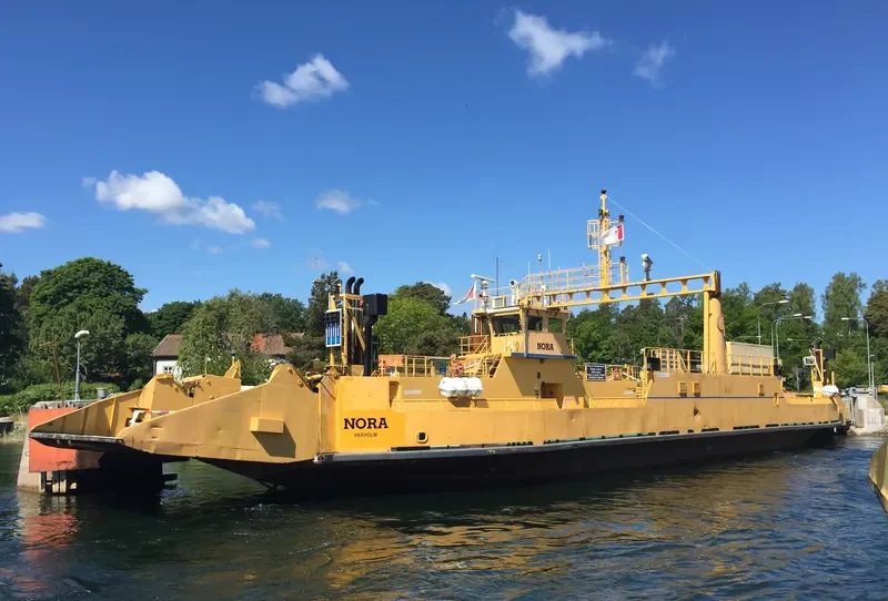 NORA Passenger Vessel IMO 7817385 photo 5