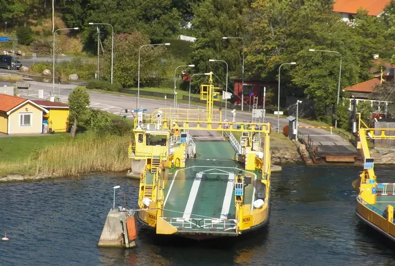 NORA Passenger Vessel IMO 7817385 photo 8