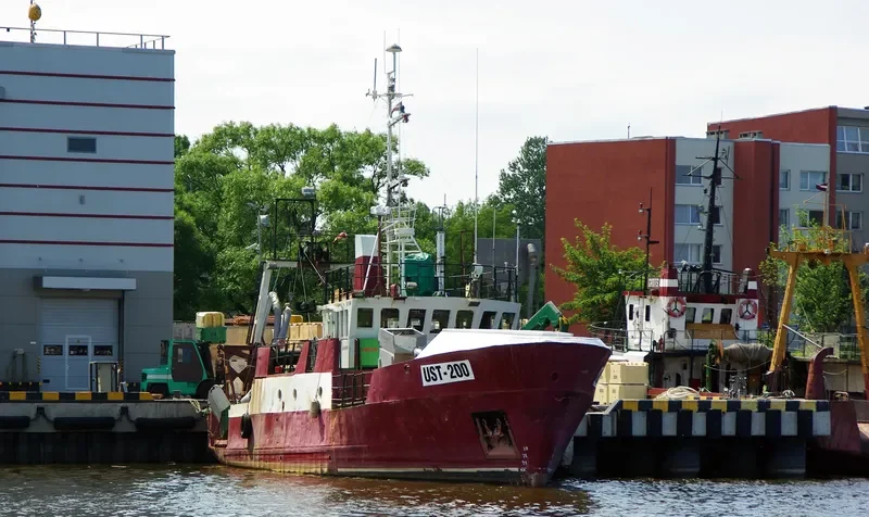 UST 200 General Cargo IMO 7817531 photo 3