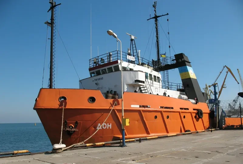 DON Offshore Vessel IMO 7819890 photo 6