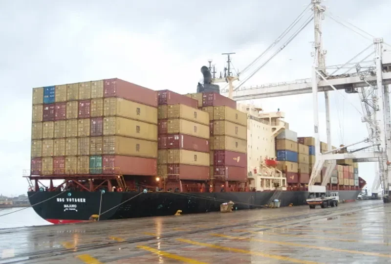 MSC VOYAGER Container Ship IMO 7820916 photo 3