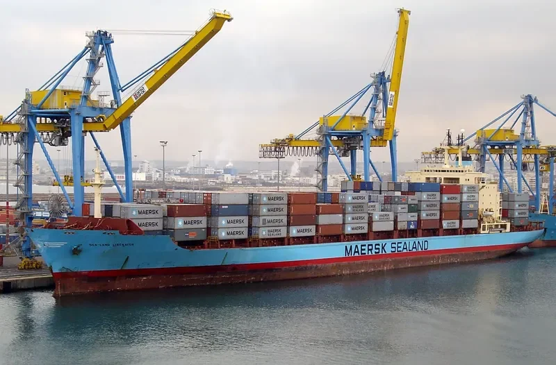 SEA LAND LIBERATOR Container Ship IMO 7820928 photo 4
