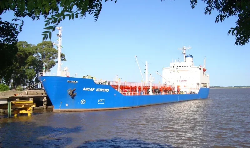 FEWELL Tanker IMO 7821013 photo 3